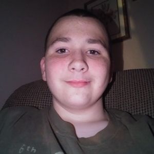 Meet your Posher, Ethan